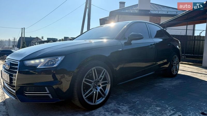 Седан Audi A4 2017 в Киеве
