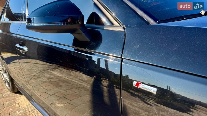 Седан Audi A4 2017 в Киеве