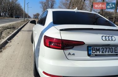 Седан Audi A4 2016 в Ромнах