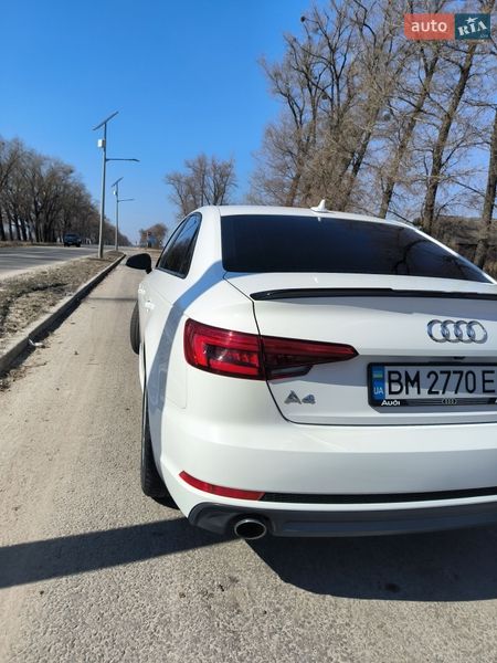 Седан Audi A4 2016 в Ромнах