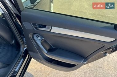 Седан Audi A4 2014 в Горишних Плавнях