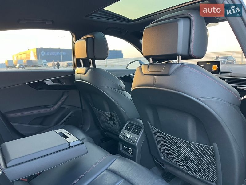 Седан Audi A4 2019 в Львові