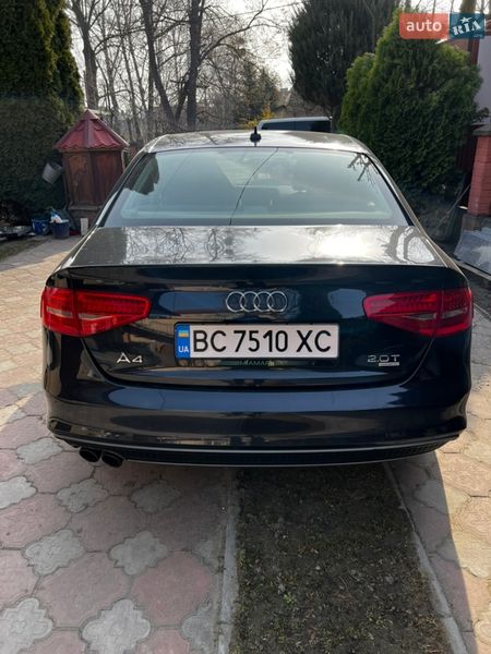 Седан Audi A4 2014 в Львове
