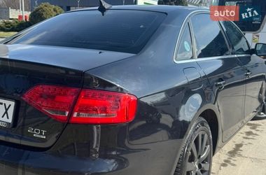 Седан Audi A4 2011 в Львове