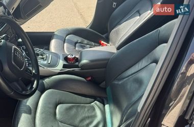 Седан Audi A4 2011 в Львове