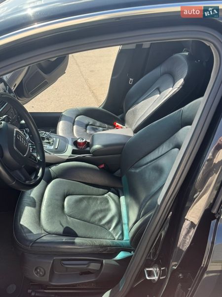 Седан Audi A4 2011 в Львове