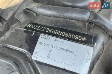Седан Audi A4 2011 в Львове
