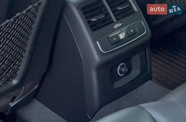 Седан Audi A4 2016 в Ромнах