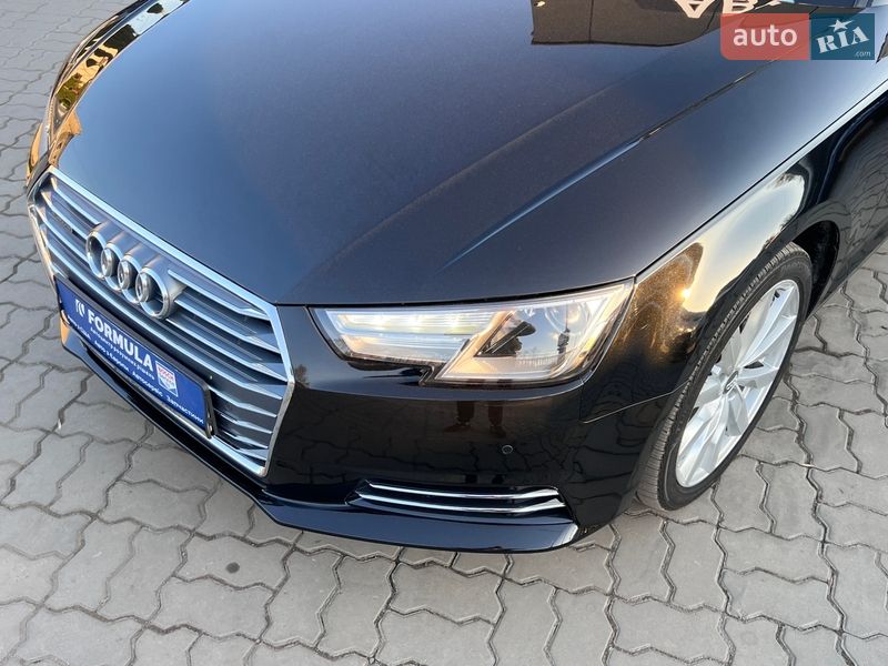 Седан Audi A4 2017 в Нововолынске