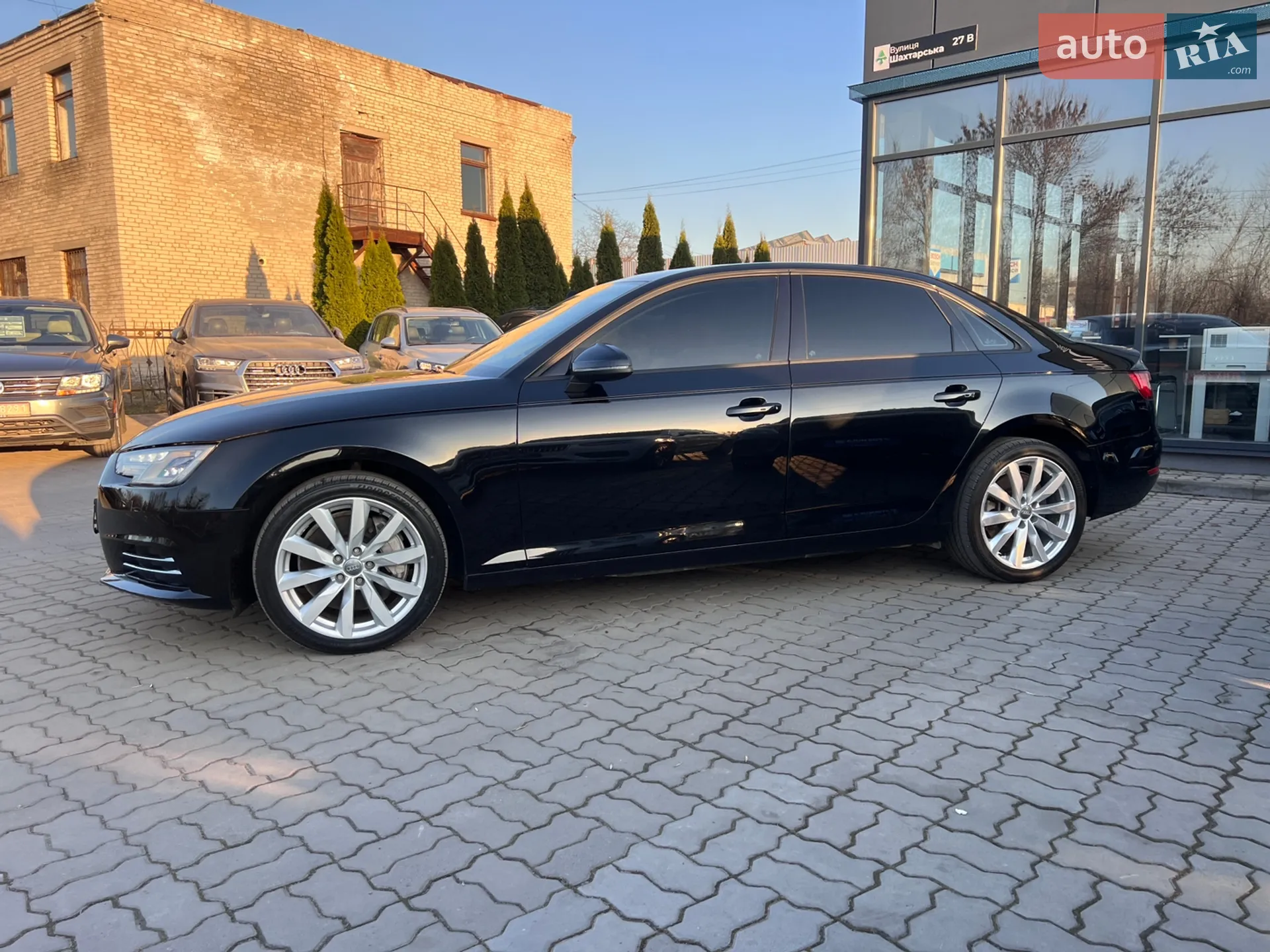 2017 Audi A4 - мініатюра 8