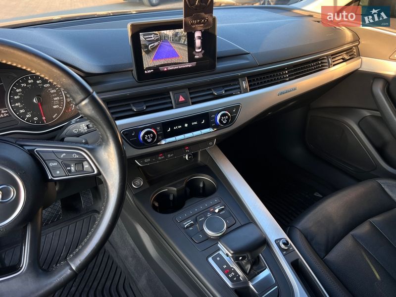 Седан Audi A4 2017 в Нововолынске