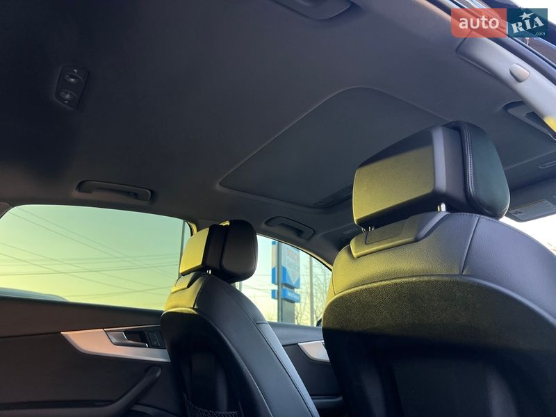 Седан Audi A4 2017 в Нововолынске