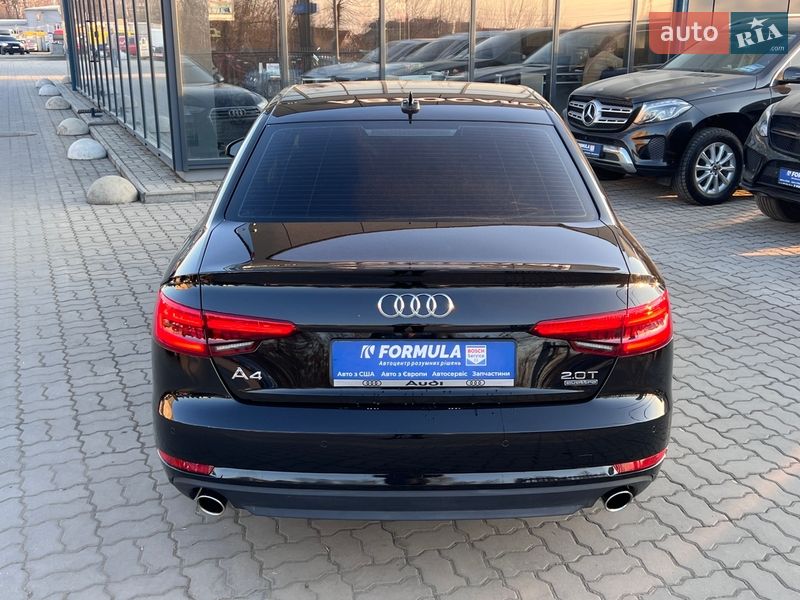 Седан Audi A4 2017 в Нововолынске