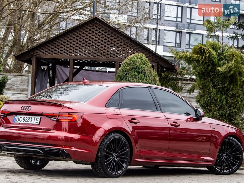 Седан Audi A4 2019 в Львові