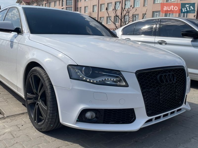 Универсал Audi A4 2011 в Черновцах