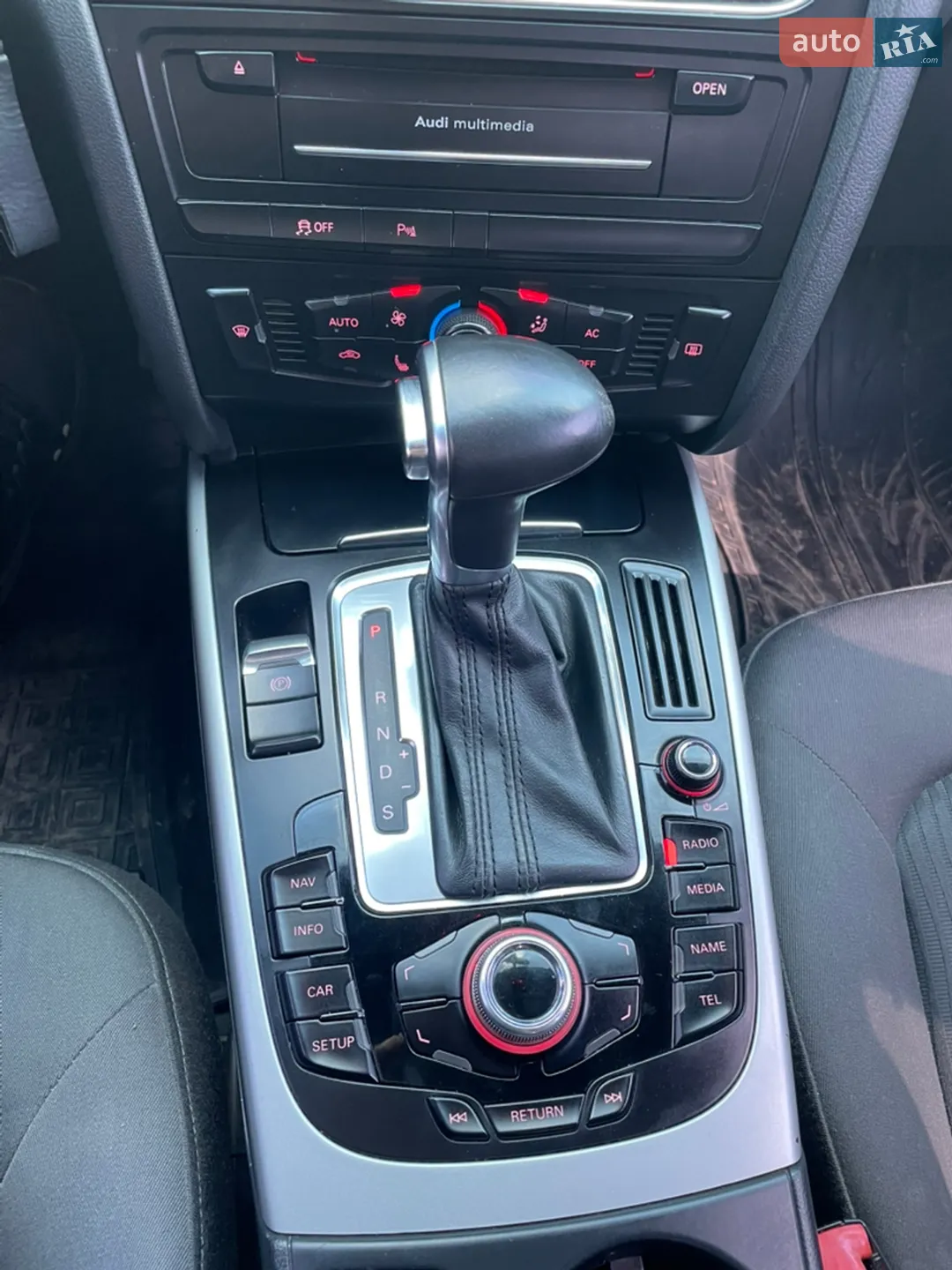 2011 Audi A4 - мініатюра 31