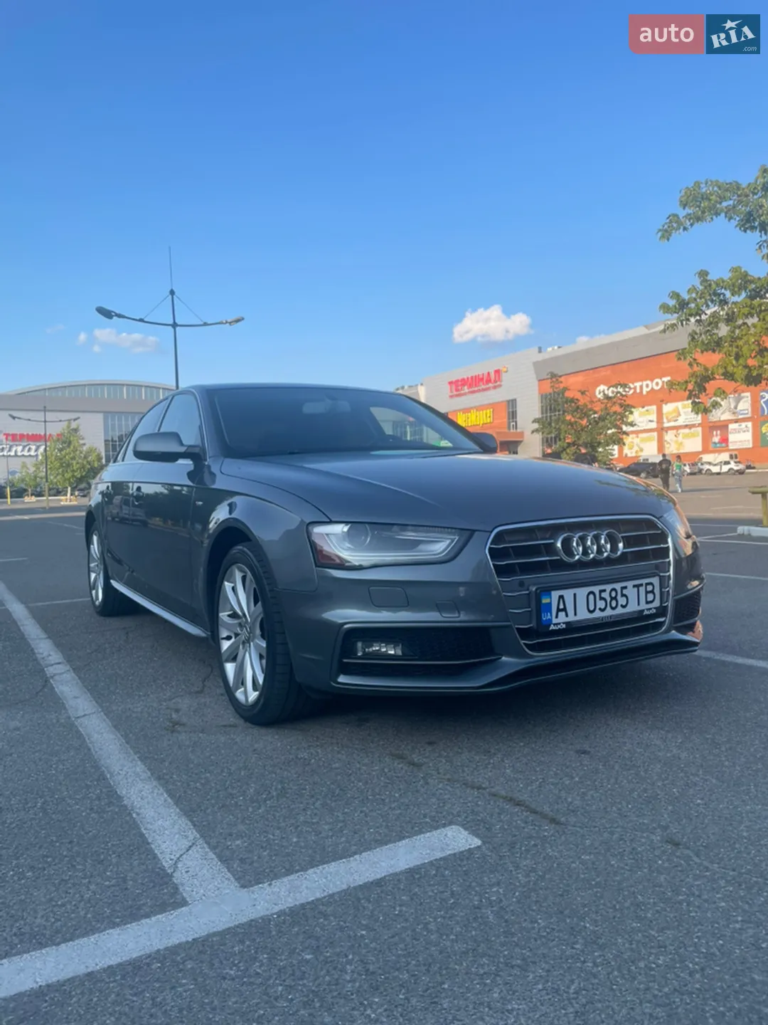 2013 Audi A4 - мініатюра 2