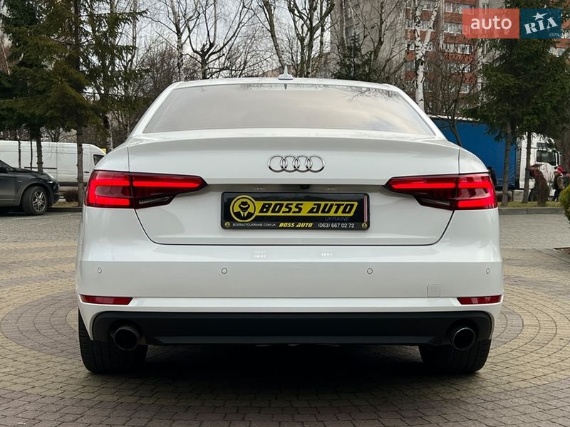 Седан Audi A4 2017 в Львові