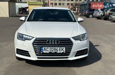 Седан Audi A4 2015 в Києві