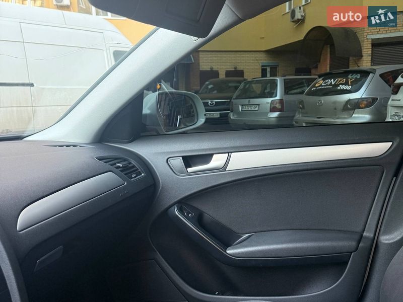 Седан Audi A4 2009 в Києві фото 13 Седан Audi A4 2009 в Києві