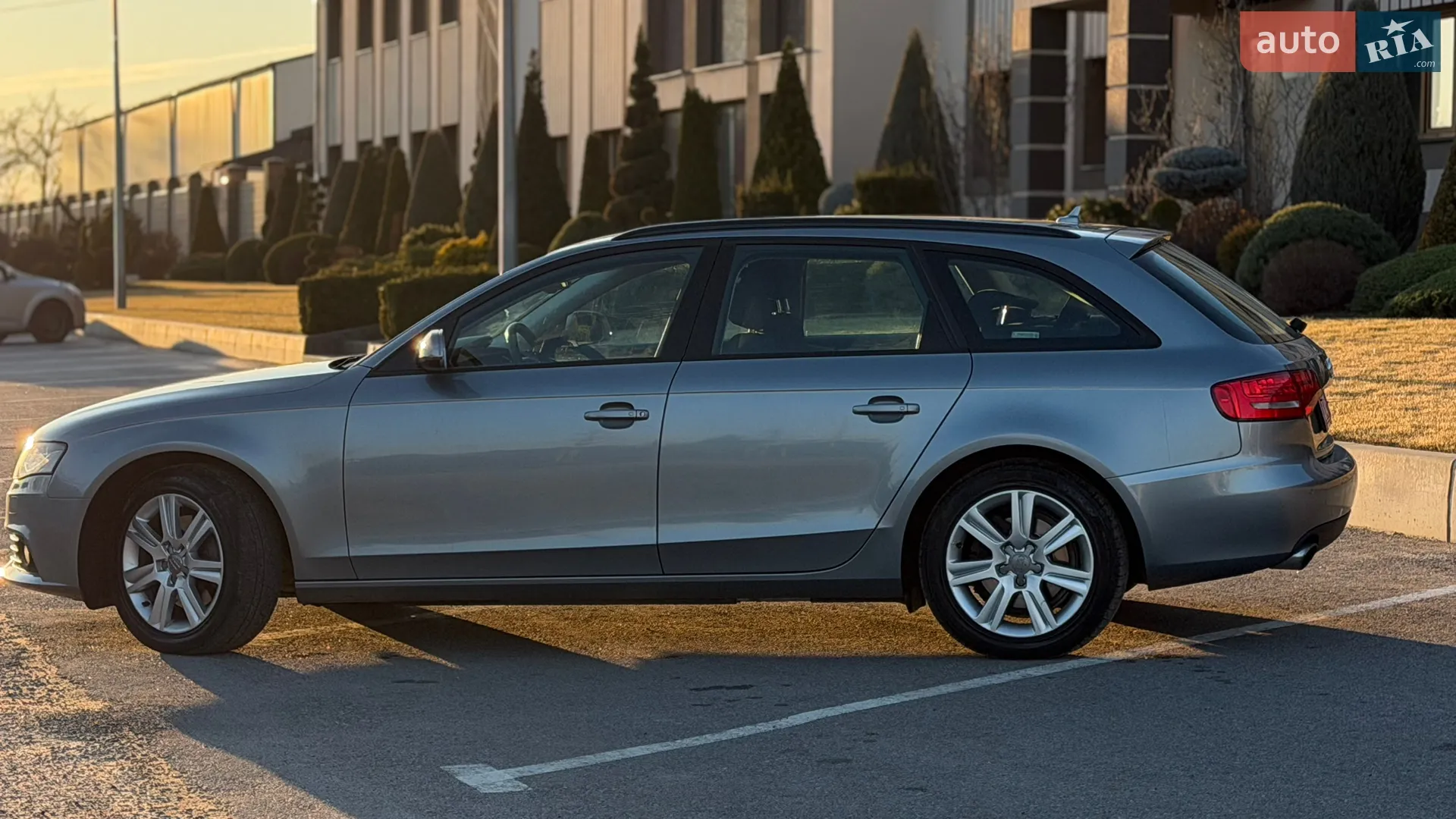 2011 Audi A4 - мініатюра 13