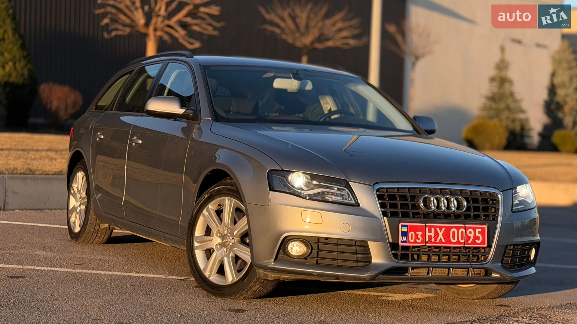 2011 Audi A4 - мініатюра 23