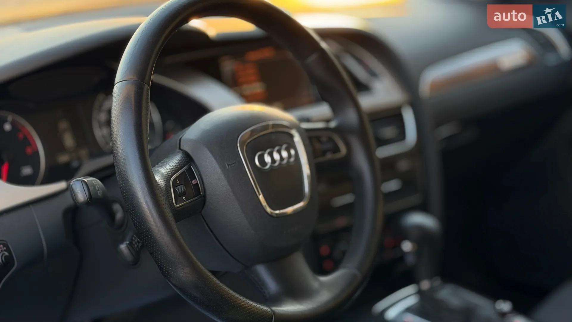 2011 Audi A4 - мініатюра 37