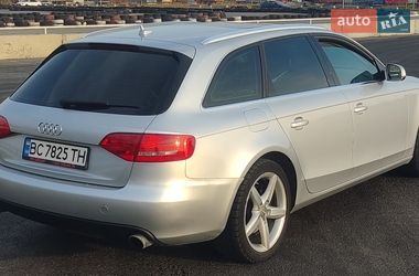 Универсал Audi A4 2010 в Львове