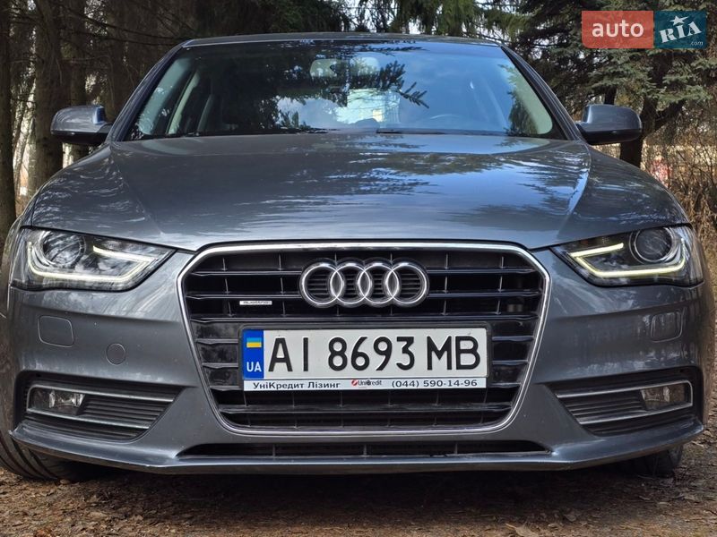 Седан Audi A4 2013 в Києві