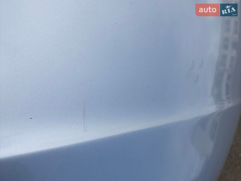 Седан Audi A4 2011 в Шполі