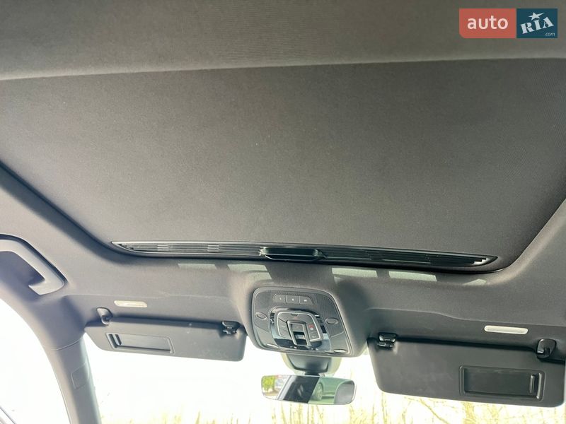 Седан Audi A4 2017 в Павлограді