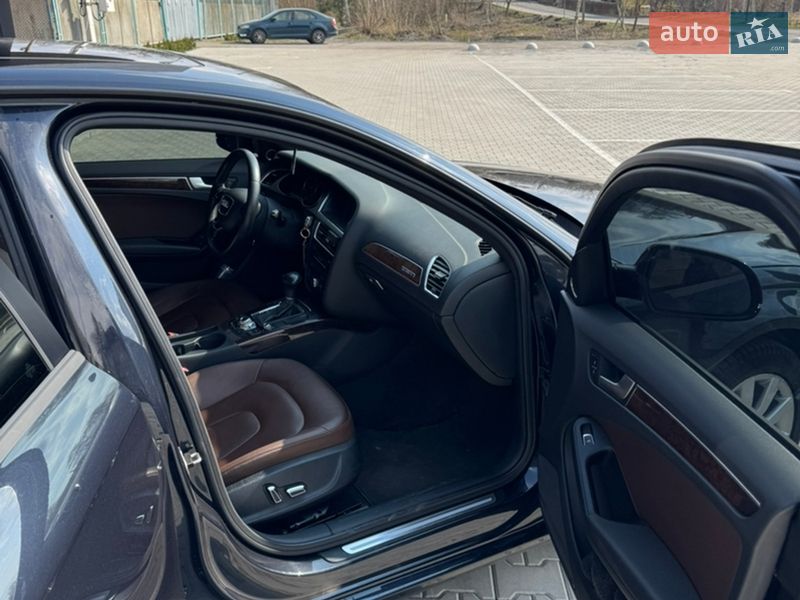 Седан Audi A4 2014 в Шептицькому