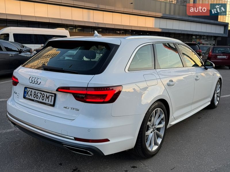 Audi A4 2019