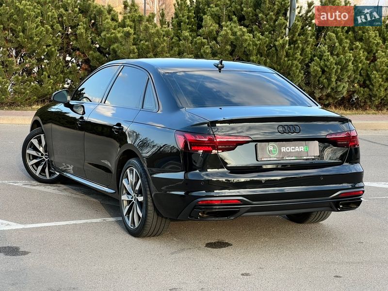 Седан Audi A4 2021 в Києві