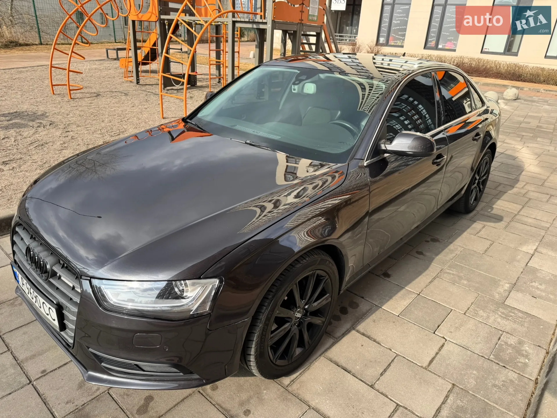 2013 Audi A4 - мініатюра 16