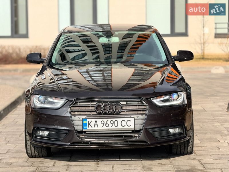 Седан Audi A4 2013 в Києві