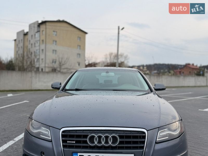 Седан Audi A4 2012 в Львове фото Седан Audi A4 2012 в Львове