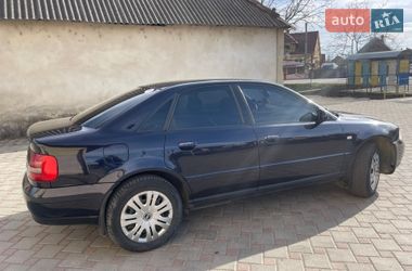 Седан Audi A4 2000 в Хусте