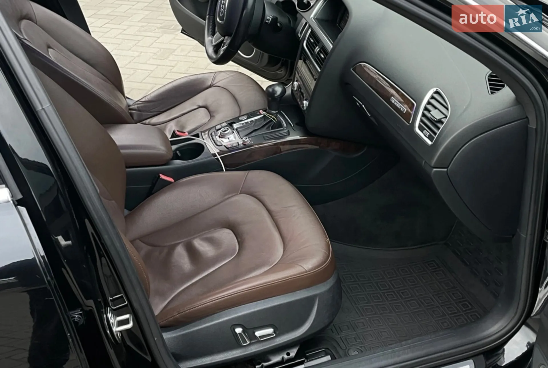 2012 Audi A4 - мініатюра 9