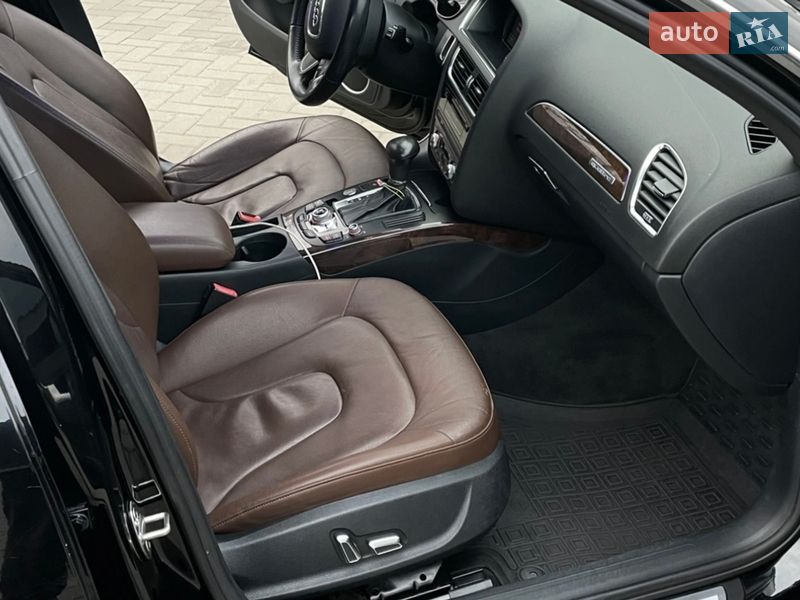 Седан Audi A4 2012 в Броварах