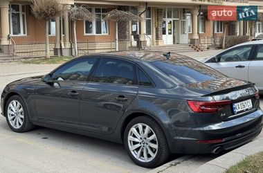 Седан Audi A4 2017 в Києві