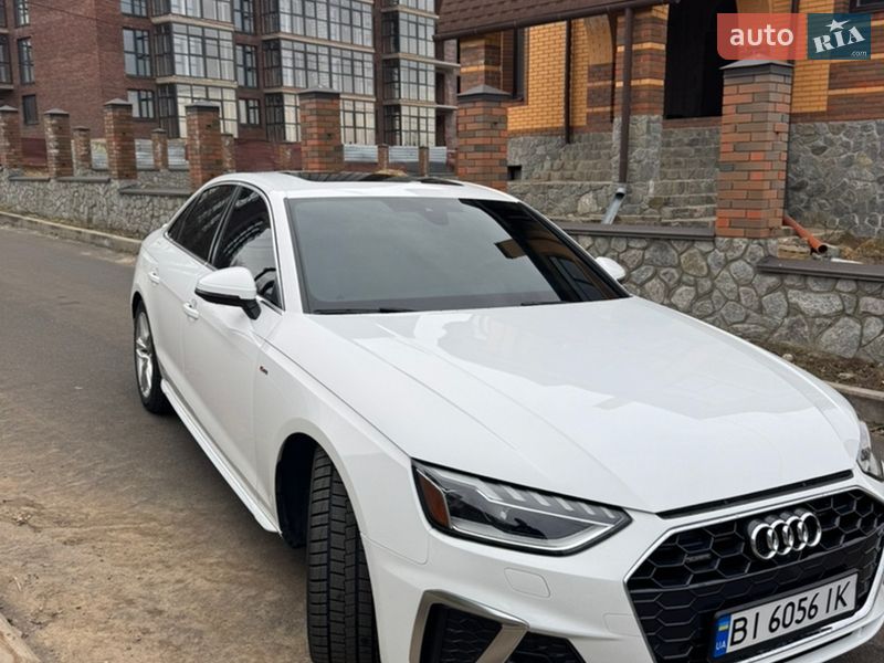 Седан Audi A4 2021 в Полтаві