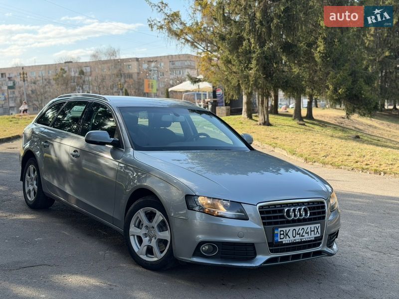 Універсал Audi A4 2010 в Рівному