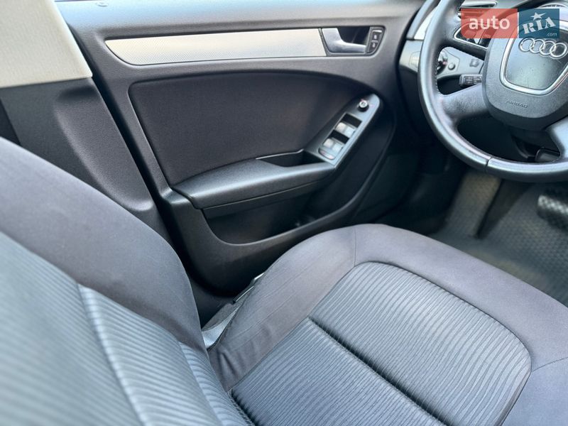 Універсал Audi A4 2010 в Рівному
