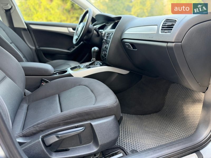 Універсал Audi A4 2010 в Рівному
