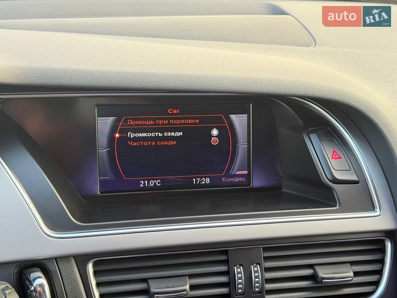 Седан Audi A4 2012 в Києві