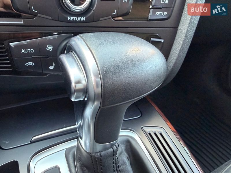 Седан Audi A4 2012 в Києві