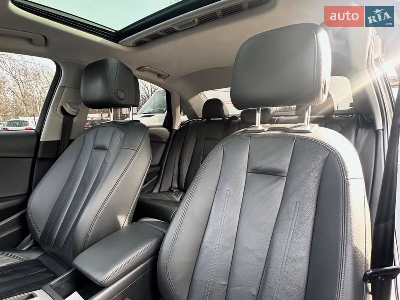 Седан Audi A4 2016 в Полтаві