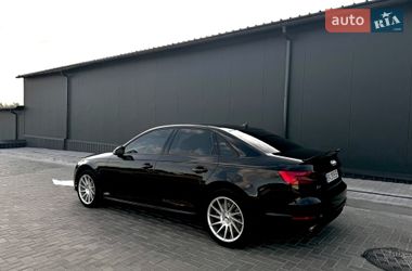 Седан Audi A4 2016 в Новоукраинке