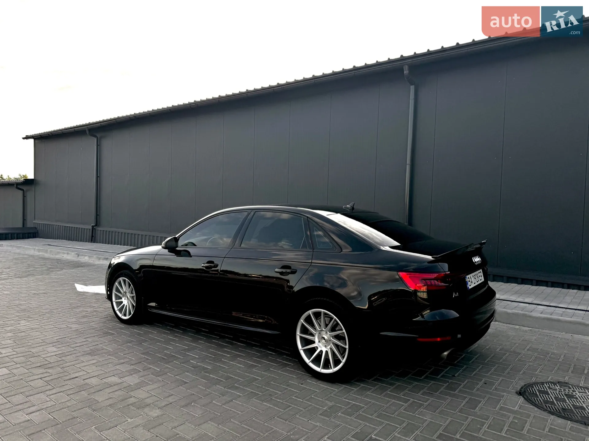 2016 Audi A4 - мініатюра 9